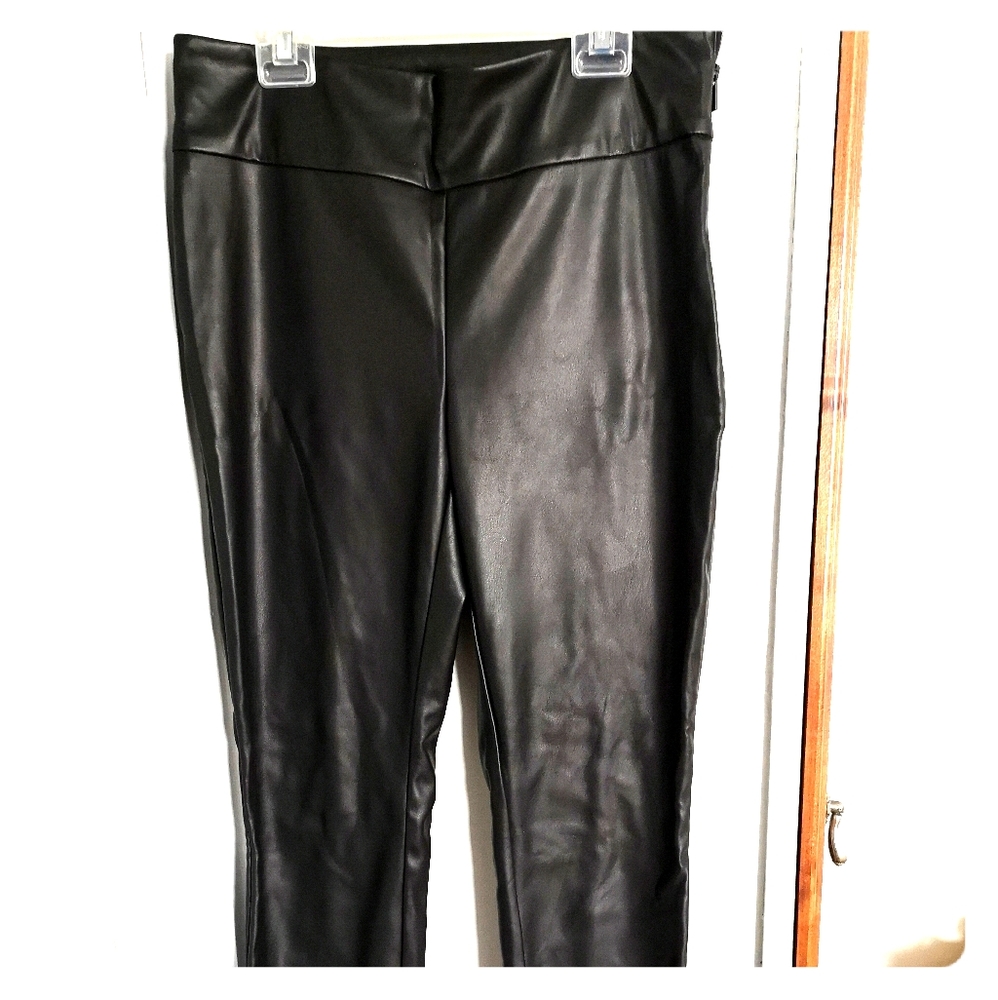 ☀️☀️ REITMANS New Faux Leather